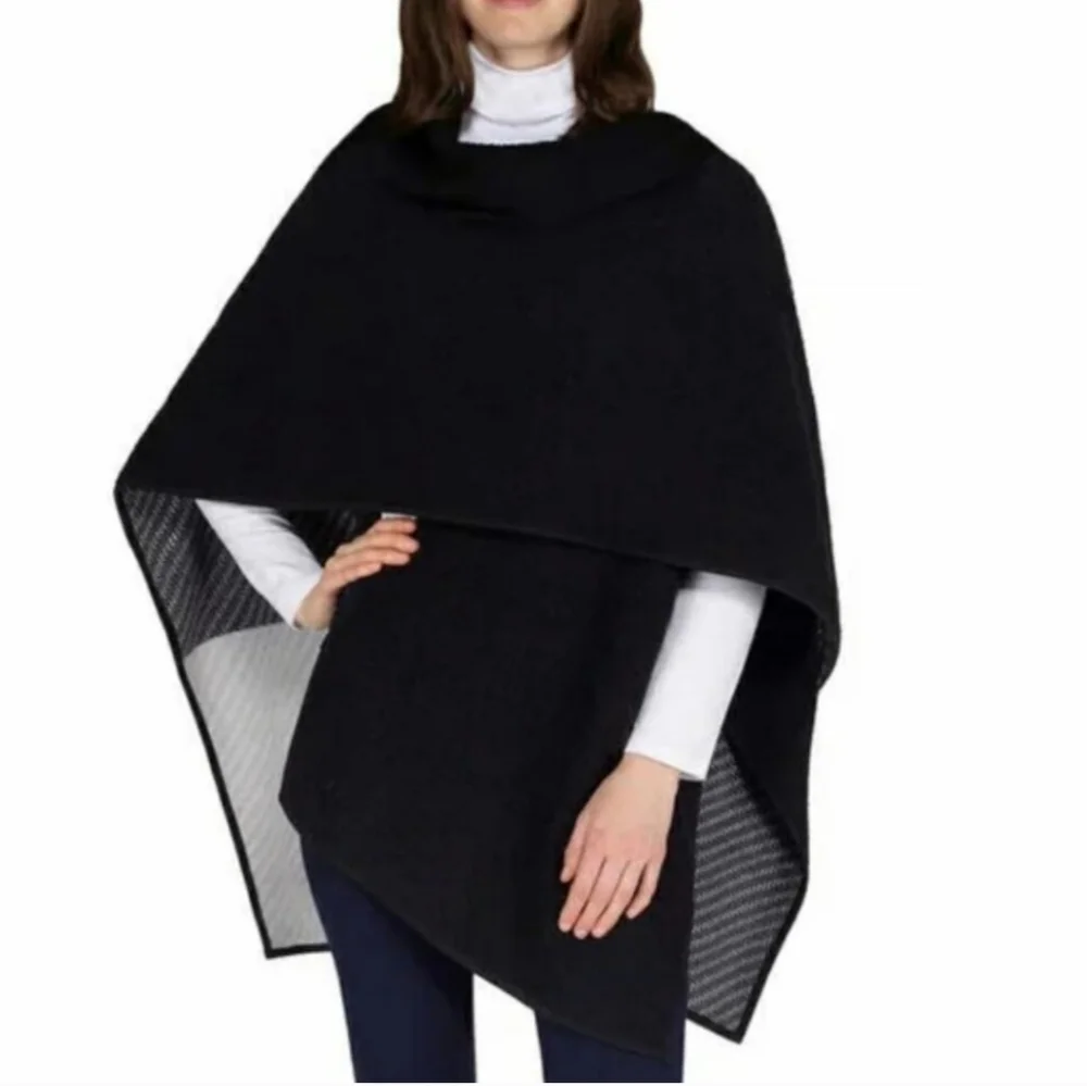 Ike Behar (One Size) Multicolor Striped Colorblock Reversible Cape Sweater Wrap